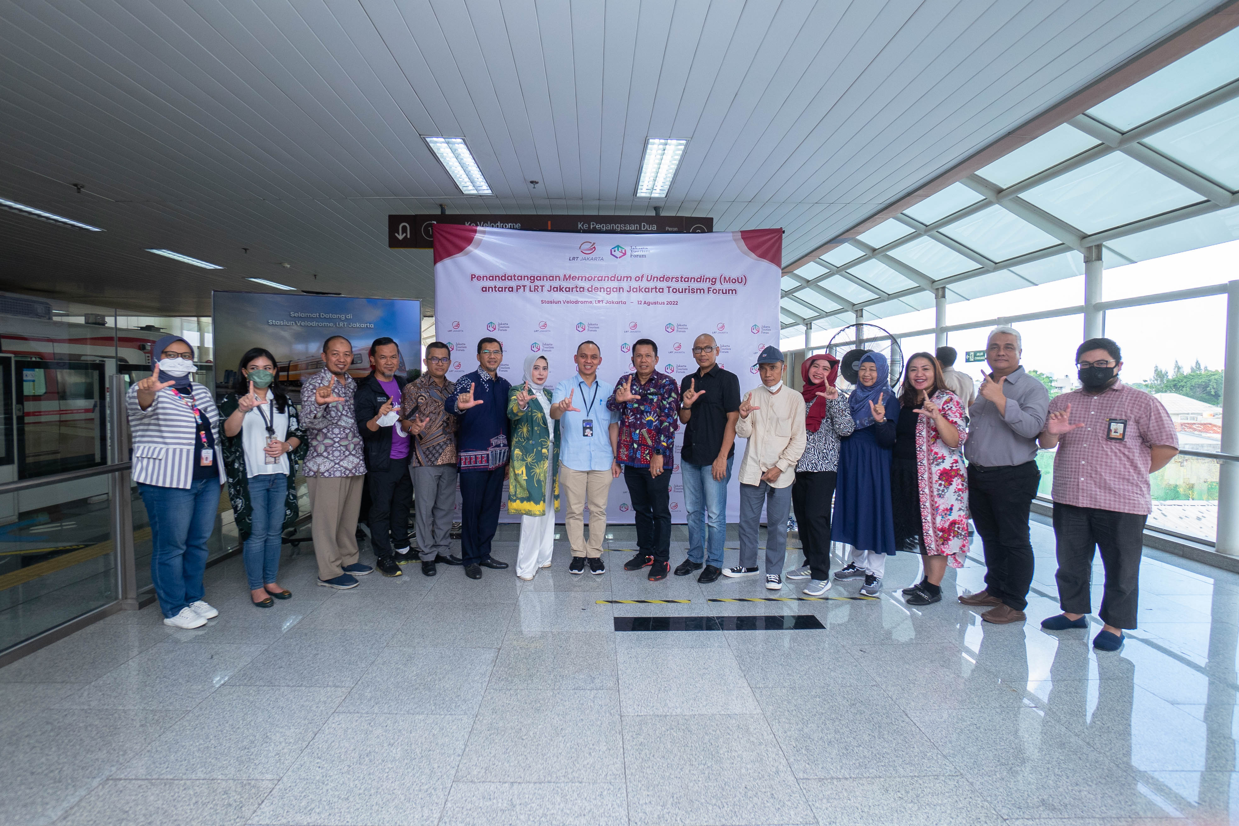 MoU LRTJ dengan JTF (Jakarta Tourism Forum)