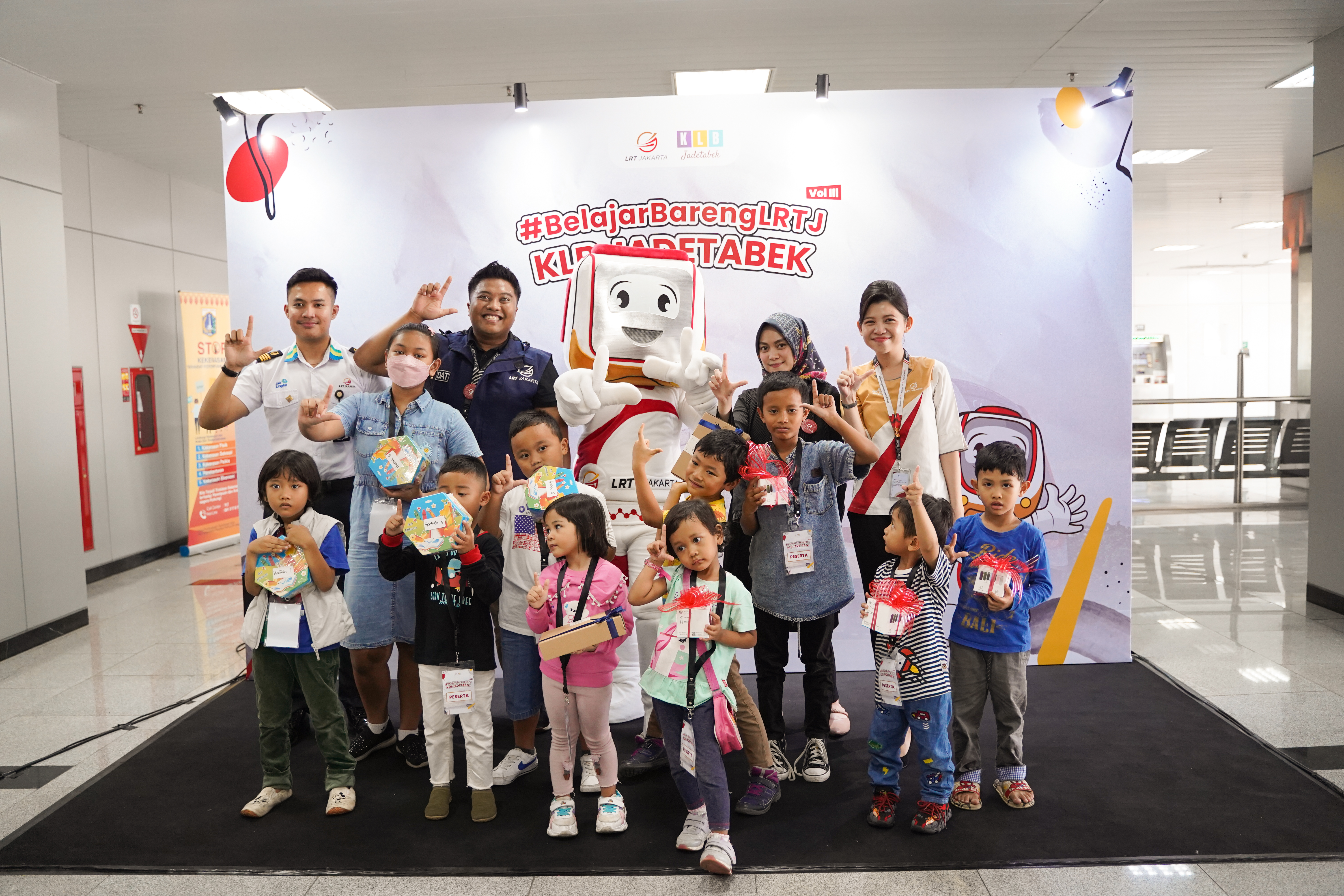 Berkolaborasi dengan Komunitas Literasi BIG Jadetabek, LRT Jakarta Gelar #BelajarBarengLRTJ Vol. 3